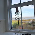 Ye Olde Fighting Cocks 호텔