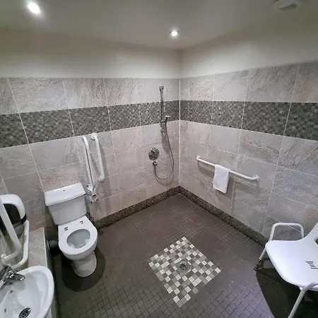 Hotel Ye Olde Fighting Cocks