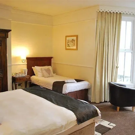 Ye Olde Fighting Cocks Arnside