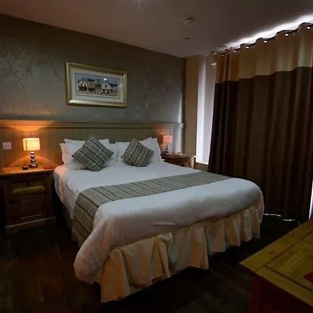 Ye Olde Fighting Cocks