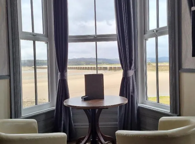 Ye Olde Fighting Cocks Hotell Arnside