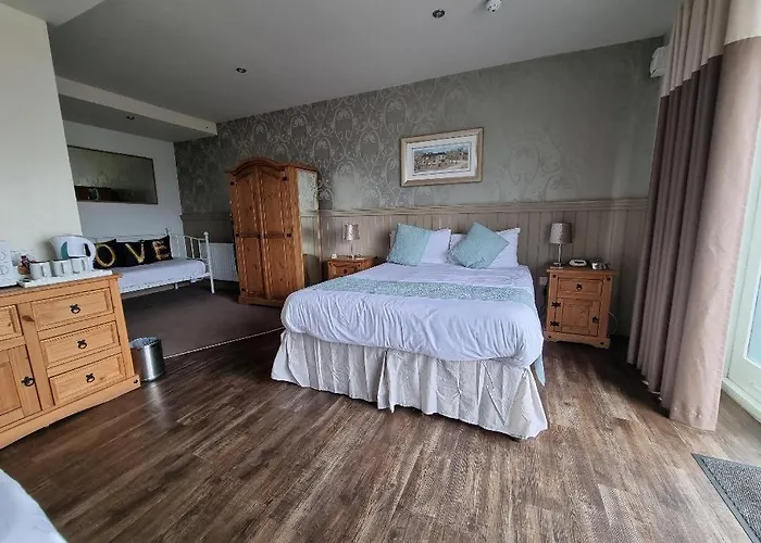 Hotell Ye Olde Fighting Cocks 4*