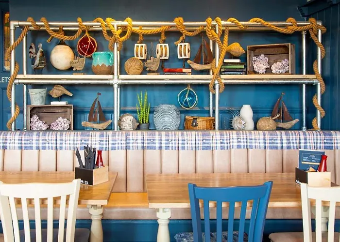 Ye Olde Fighting Cocks 4*