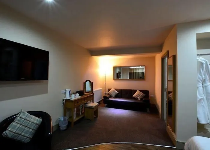 Ye Olde Fighting Cocks 4* Arnside