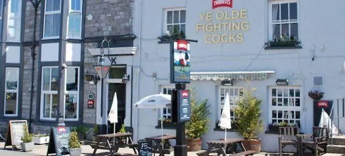 Ye Olde Fighting Cocks 4*