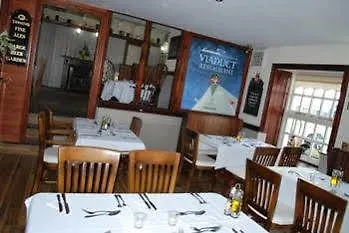 Otel Ye Olde Fighting Cocks